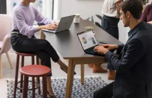 AG Insurance: “Connectie is het allerbelangrijkste bij hybride werken”