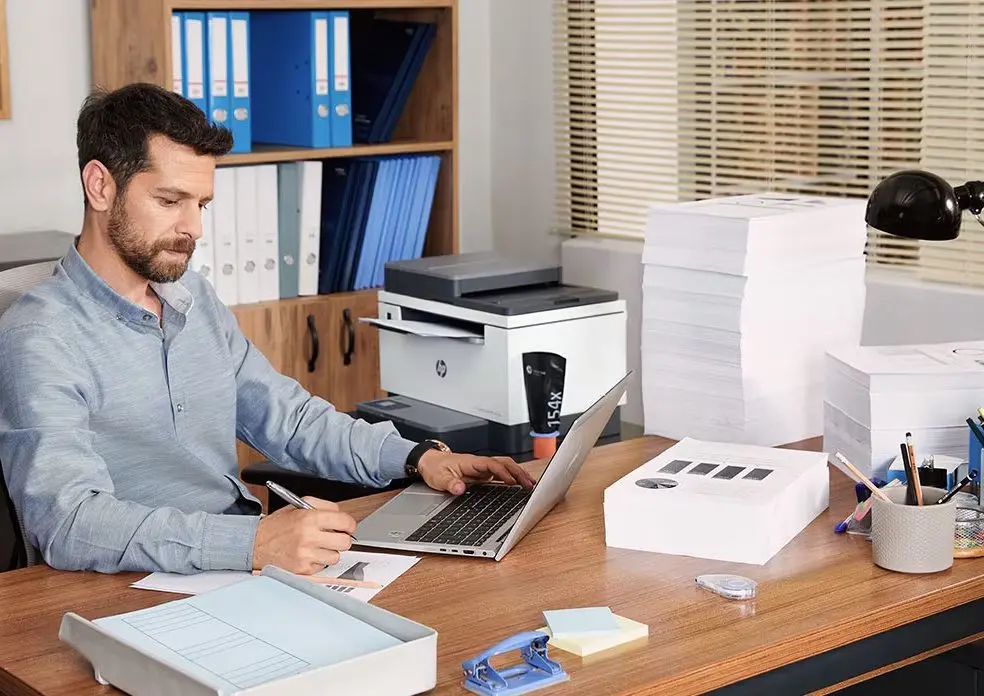 HP part en guerre contre les cartouches de contrefaçon : « L’original reste le choix le plus sûr »