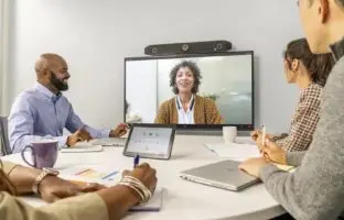 Le travail hybride : une nouvelle norme en pleine expansion